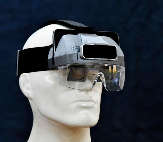 Leap Motion AR头显看起来很疯狂但可能是奇迹